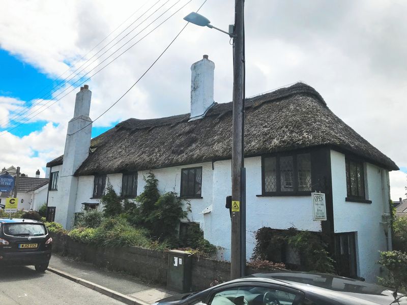 Bettesworths Houses Bungalow For Sale In Newton Abbot Devon